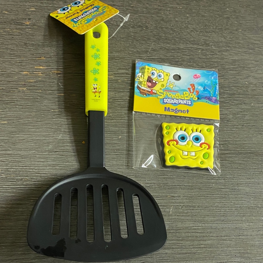 SpongeBob SquarePants Slotted Turner & Magnet